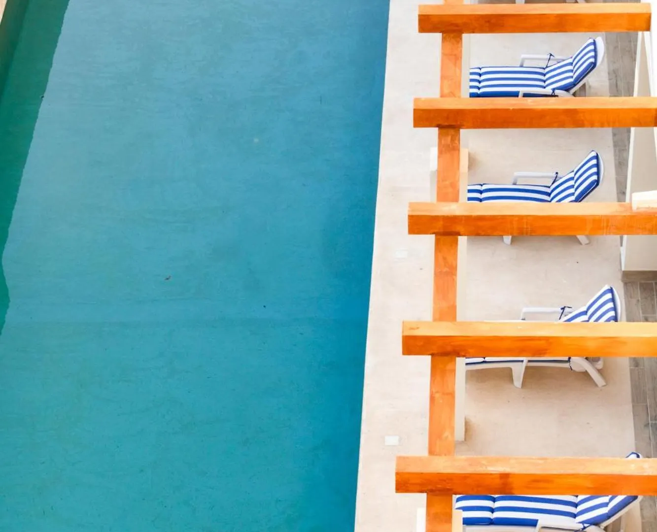 Holiday home 2 Bd With Balcony, Rooftop Pool, Hot Tub, Gym Playa del Carmen