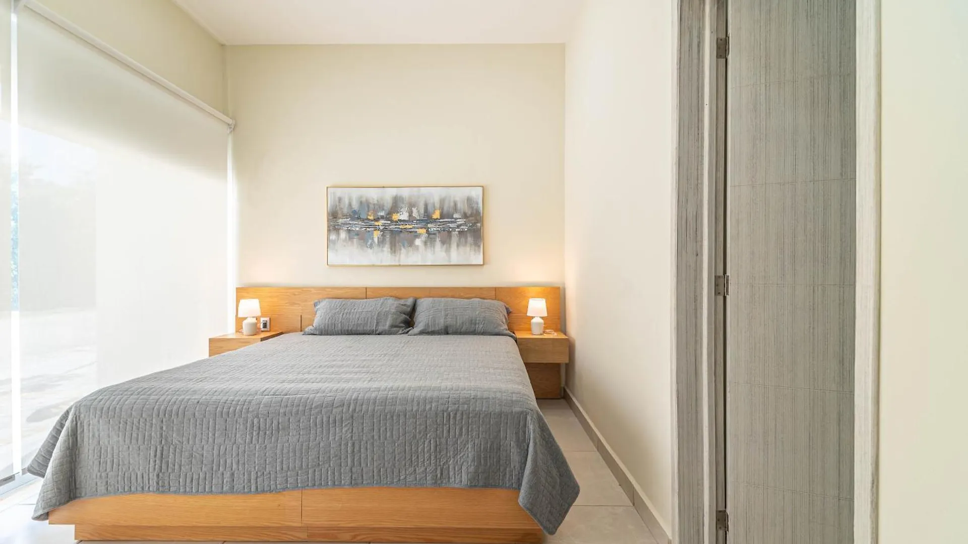 2 Bd With Balcony, Rooftop Pool, Hot Tub, Gym Playa del Carmen Mexico