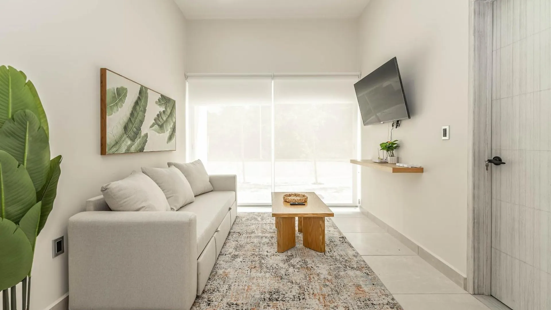 2 Bd With Balcony, Rooftop Pool, Hot Tub, Gym Playa del Carmen Mexico